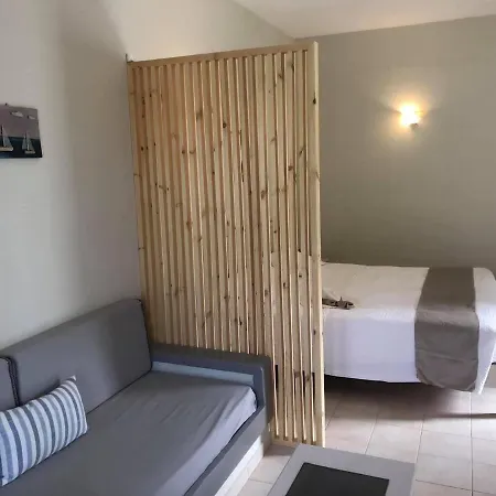 Aparthotel Elia *
